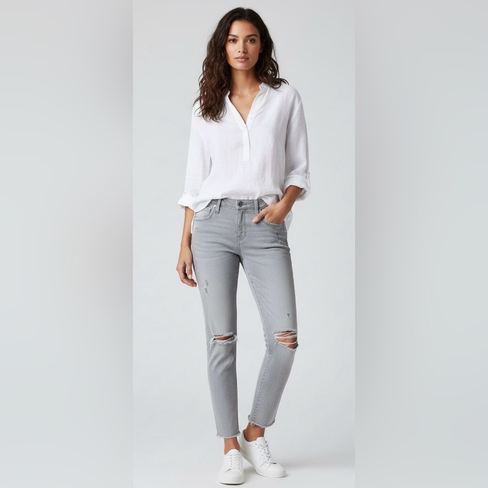 AG grey distressed jeans, The Legging ankle, skinny ankle, size 28R